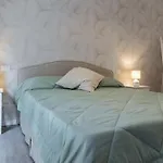 Vatican Shabby Apartment Double Bedrooms