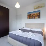 New Opening! Close To St Peter & Free Netflix
