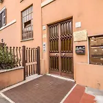 Vatican Penthouse Near S.Peter\'S Square