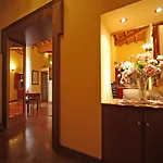Domus Navona Historical Resort