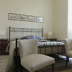 Mary\'S Place