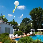 A.Resort Aldobrandeschi