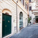 The Librari Apartment