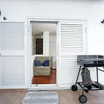 St. Peter Terrace Apartment