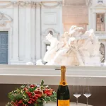 Rhea Silvia Luxury Navona