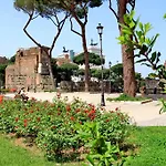 Cozy Apartment Fabia 300 Mt From Colosseum
