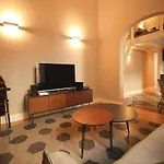 Colosseo Topnotch Apartment