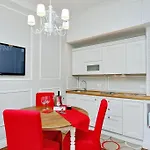Suite Vibia certified sanitization every check