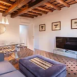 Rental In Rome - Scala Suite