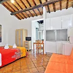 Indi Flat In Monti