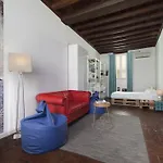Nl Campo De\' Fiori