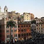Piazza Di Spagna Suites