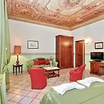 Eva\'S Room