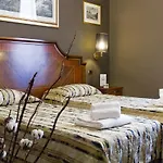 Vatican Garden Inn Guest House