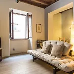Rental in Rome Argentina Studio