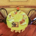 Flora B&B