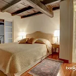 Trastevere - La Scala Bookwedo