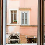 Rental In Rome Scala Deluxe