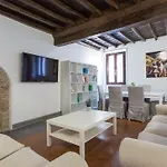 Rental In Rome Scala Deluxe