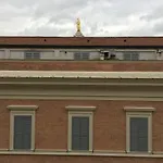Lam Guest House Due
