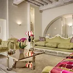 Domus Domitia Luxury House
