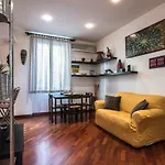 Colosseum Few Step Cozy House