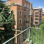 Roma Sister