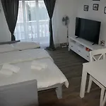 Domus Romuli
