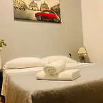 Parisa Suite