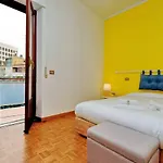 Rainbow Eur Apartment