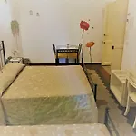 Al 138 Town House