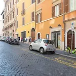 Spanish steps casa Nes