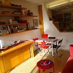 Roma Casa Valeria Metro B1