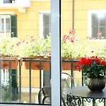 Unique Luxury Apartment And Rooms