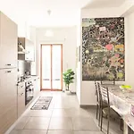 Romekindhome - Vatican - 3 Bedrooms With Private Bathrooms And Balconies