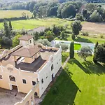 Amazing Villa Baccanello