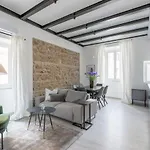 Saint Peter Elegant And Charming Apartment