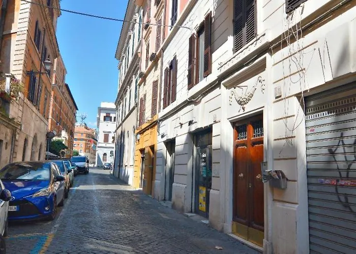 Romaresidence Trastevere Guesthouse