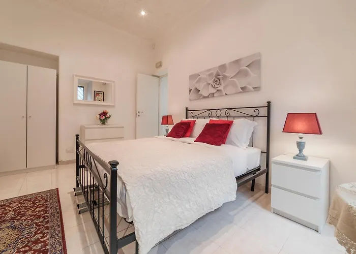 Piazza Vittorio Apartment