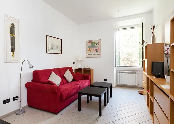 Cozy Vatican Place
