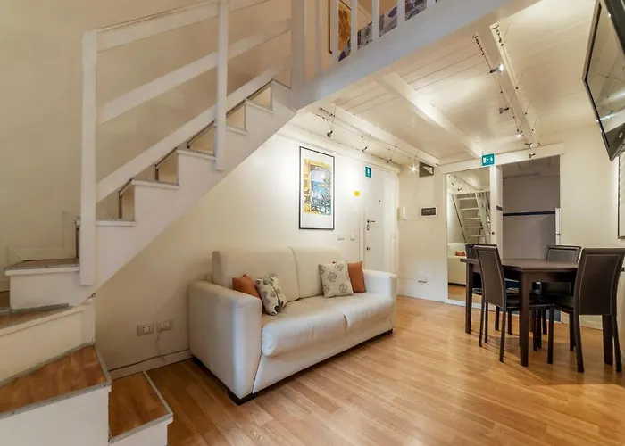 Parlamento Modern Apartment
