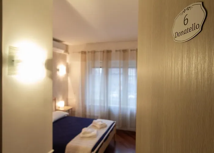 Aurelio Deluxe Rooms