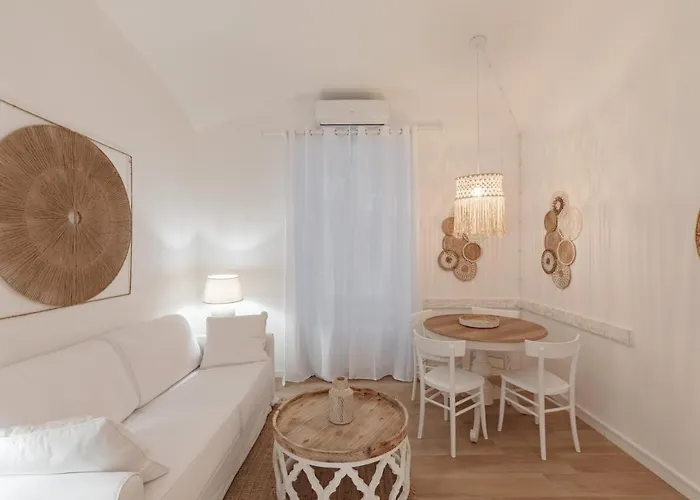 Vatican Luxury Home For 7 Guests At 30 Mt From Vatican Museum