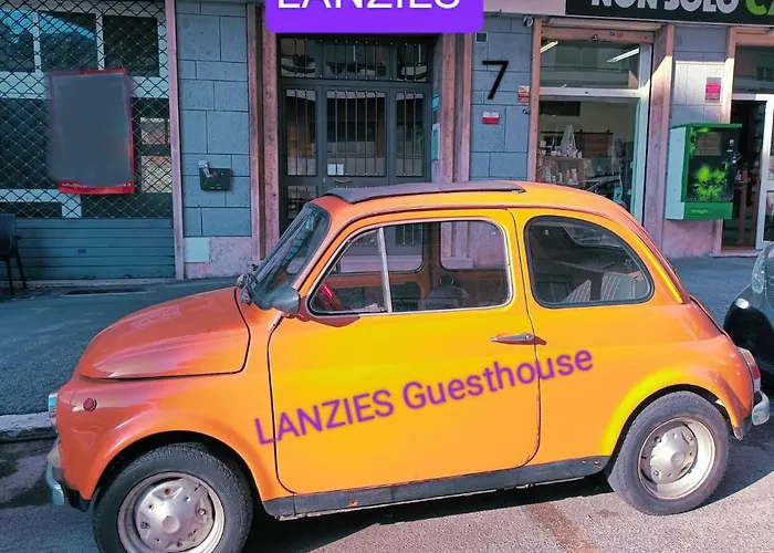 Lanzies Guesthouse
