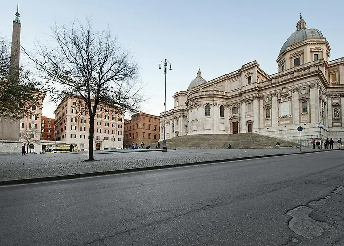White Flat Colosseo