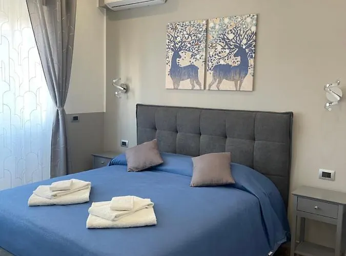 Henry Suite
