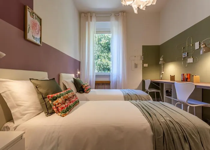 Bubbles Home A Piazza Trilussa In Trastevere