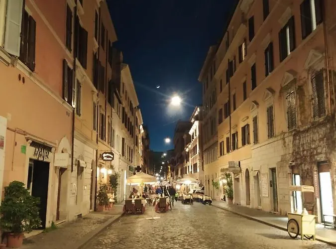 Borgo Pio Vatican Apartment