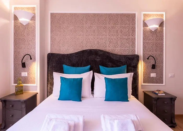Trastevere Paper Suites