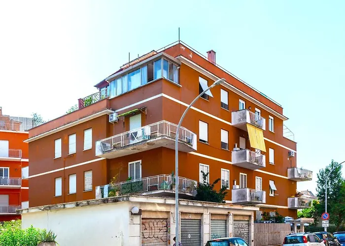 Hostly - Family Home Stresa